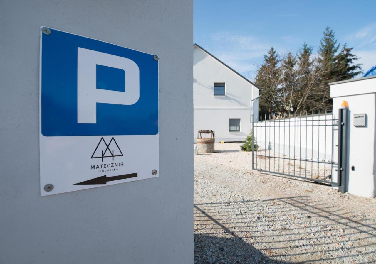 Willa Folwark Matecznik Sedzinko Zewnętrze zdjęcie